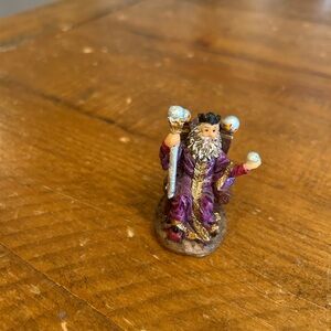 Small wizard figurine as is